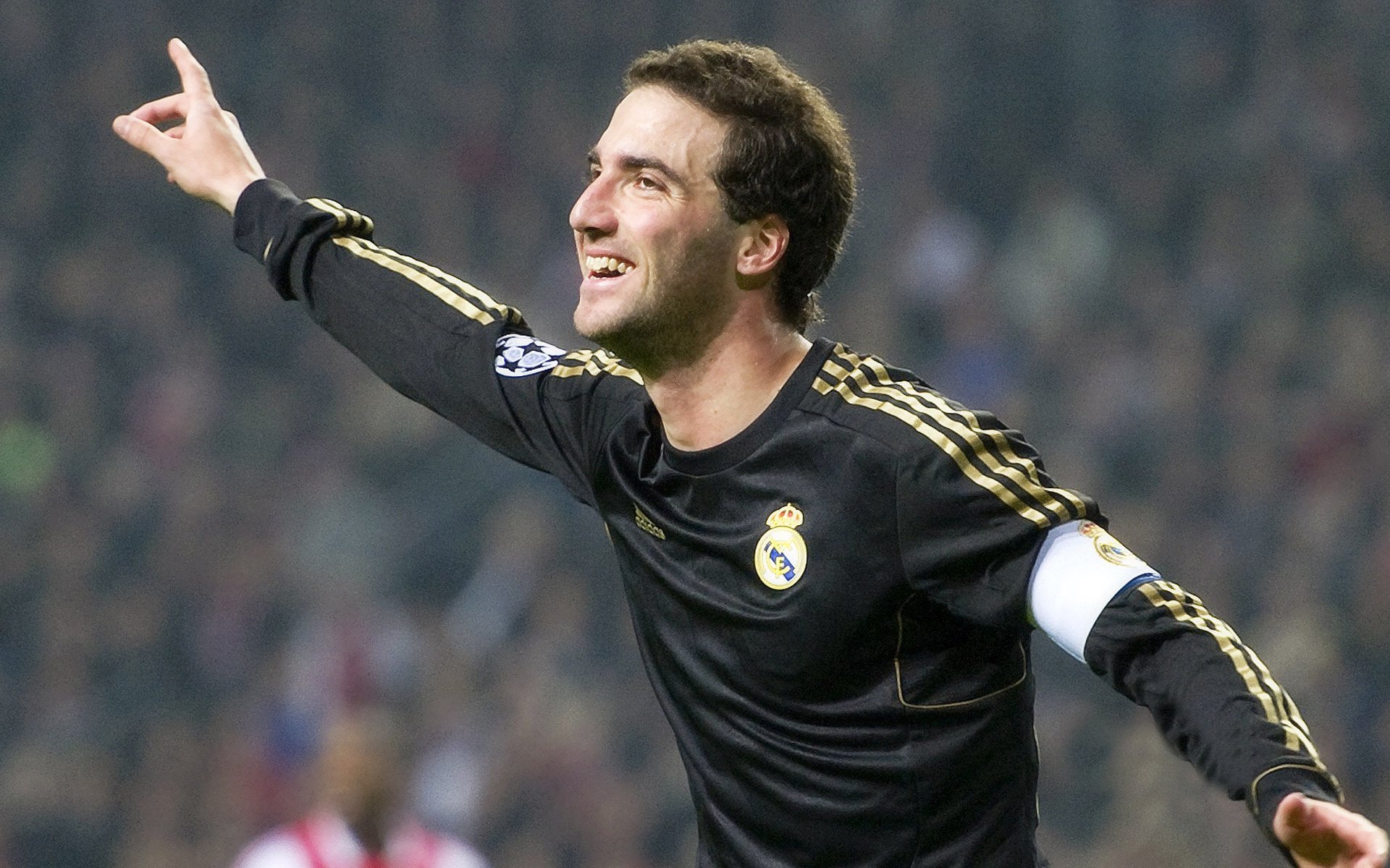 西甲球队构建AI战术模拟平台评估不同战术执行成功率，西甲技术流